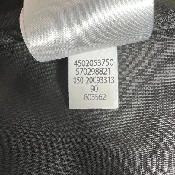 NEW Chico's Womens Black Wide Leg Waist Tie Elegant Velvet Jumpsuit Size 3 US 16 - Picture 14 of 16